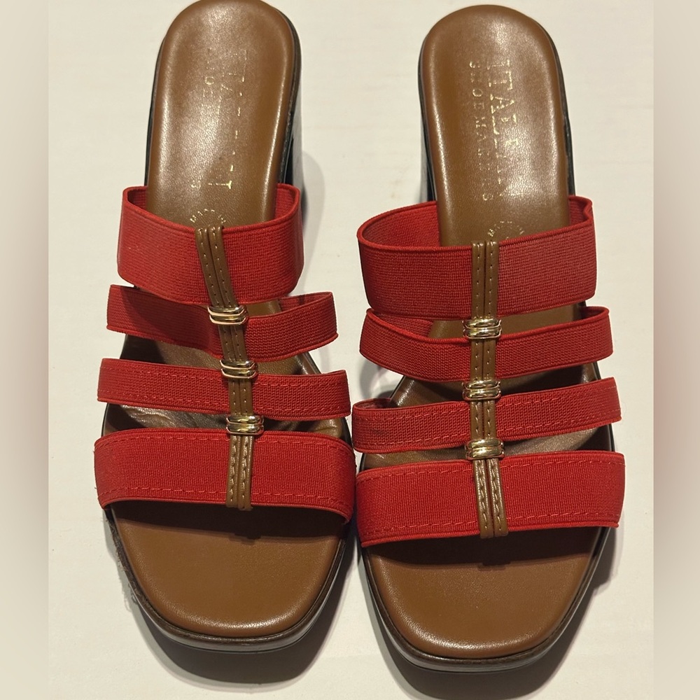 Italian Shoemakers Red Strappy Slide Sandals with Gold Accents size 9.5